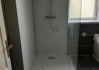 Douche à l’italienne avec receveur extra plat